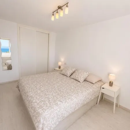 Americas Ocean View El Dorado Daire
